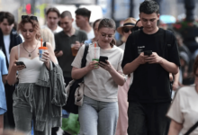 Why Young Users Are Flocking to Telegram Chinese Over WhatsApp Page