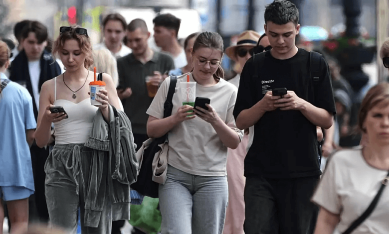 Why Young Users Are Flocking to Telegram Chinese Over WhatsApp Page