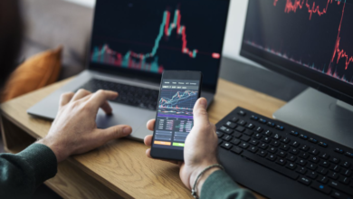 Two Paths, One Market: Mastering the Art of Short-Term Trading and Strategic Long-Term Investing