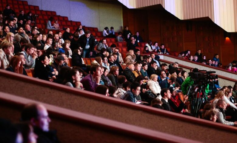 audience builder horizon beacon 4 words